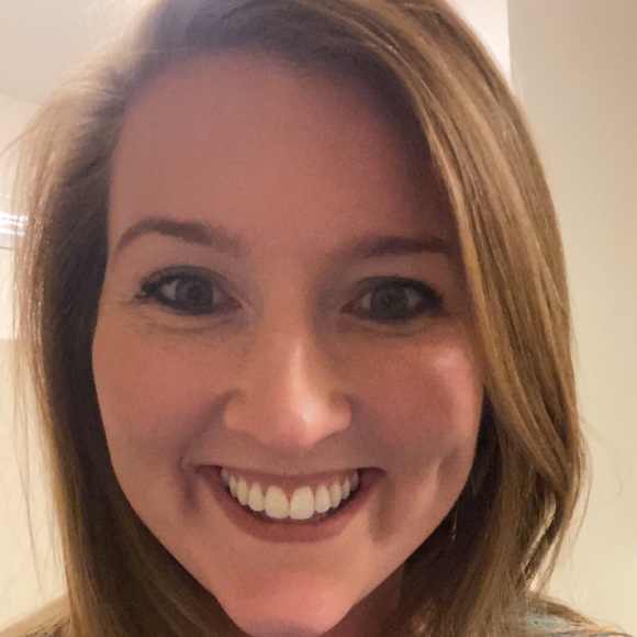 Meet your Posher, Ashlyn - Picture 1 of 1